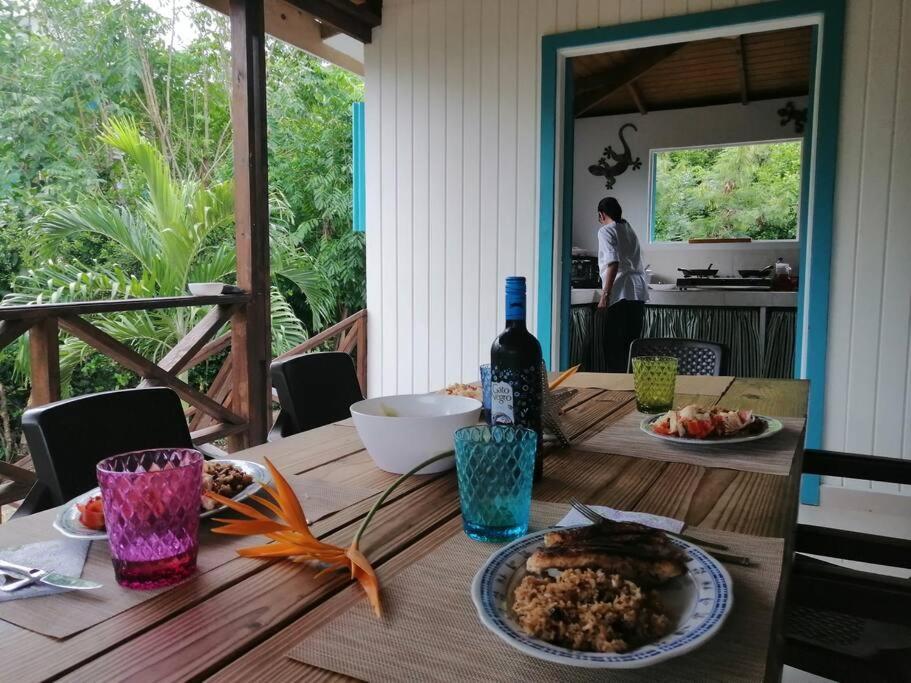 Mi Hermosa - Casa Islena A 70 Metros De La Playa Archibolds Eksteriør bilde